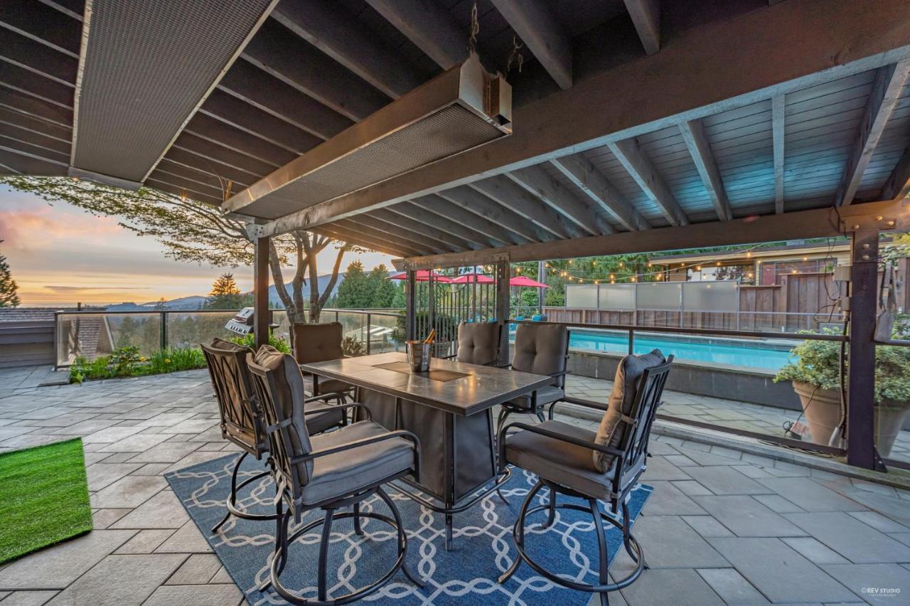 Seymour Private Bedroom, Ensuite Bathroom With Shared Pool, Hot Tub With Views North Vancouver Exterior photo