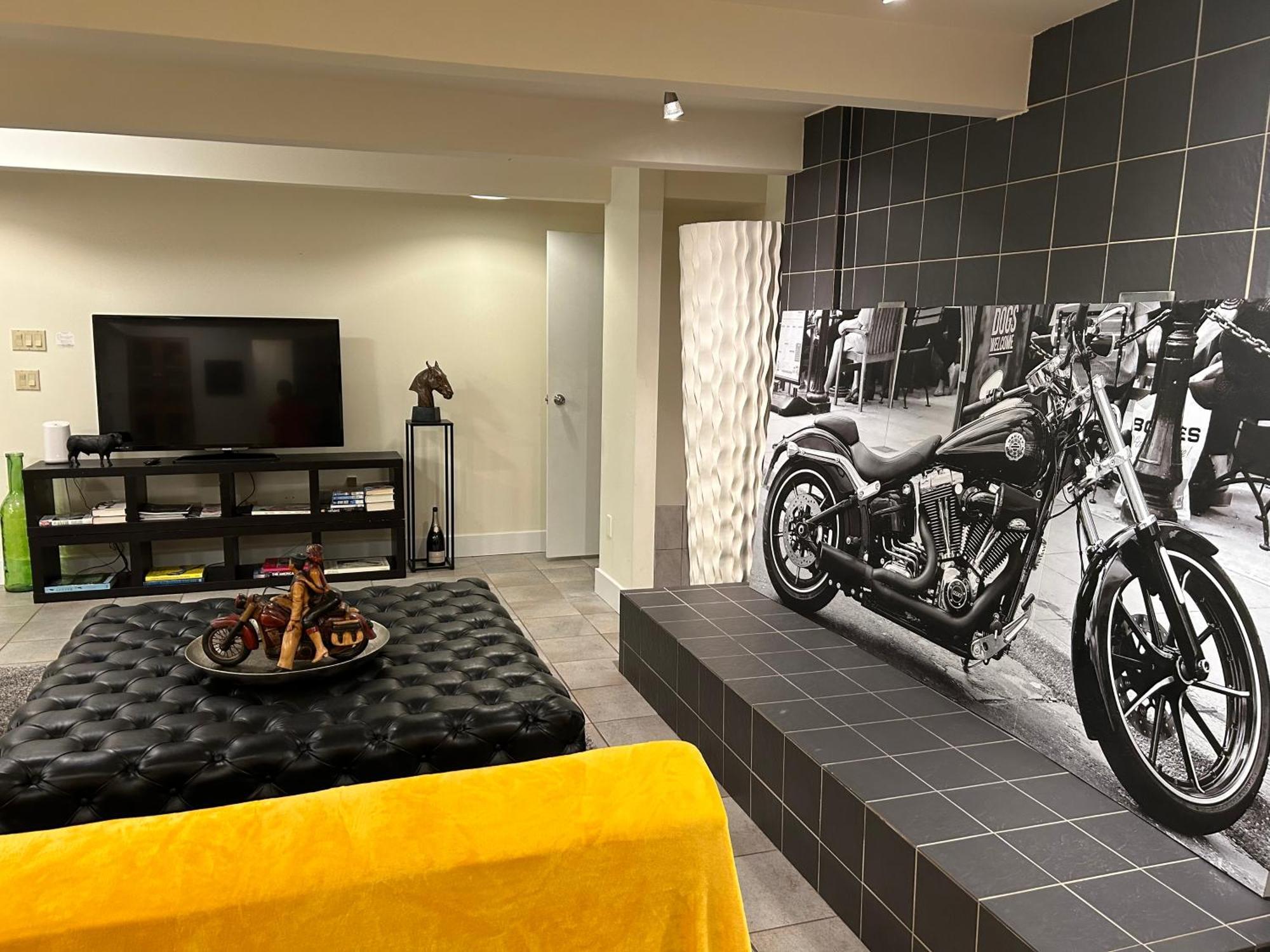Seymour Private Bedroom, Ensuite Bathroom With Shared Pool, Hot Tub With Views North Vancouver Exterior photo